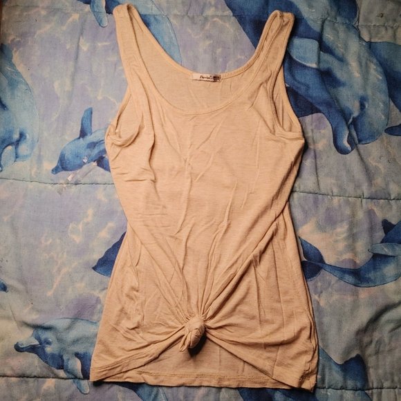 Lot of 5 Tank Tops - Picture 2 of 16